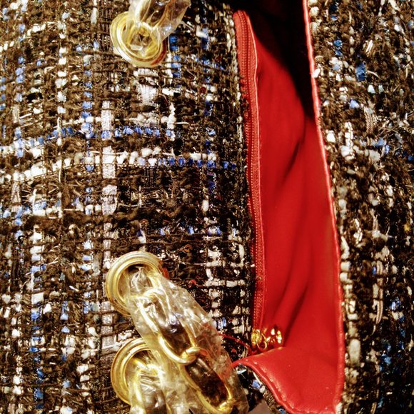 Elegant Blue White Black and Silver Tweed Classic Shoulder Bag - Picture 4 of 10